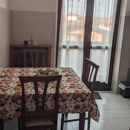 Uno Spazio Luminoso E Tranquillo Vicino Milano Homestay