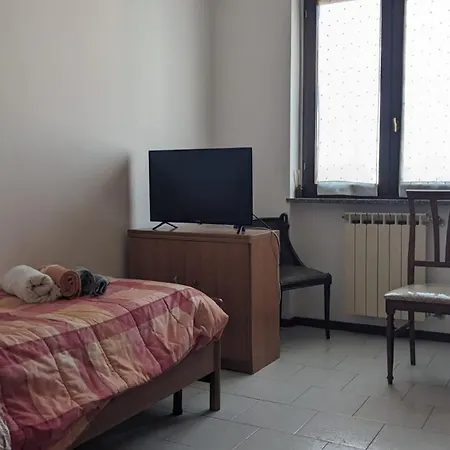 Homestay Uno Spazio Luminoso E Tranquillo Vicino Milano *